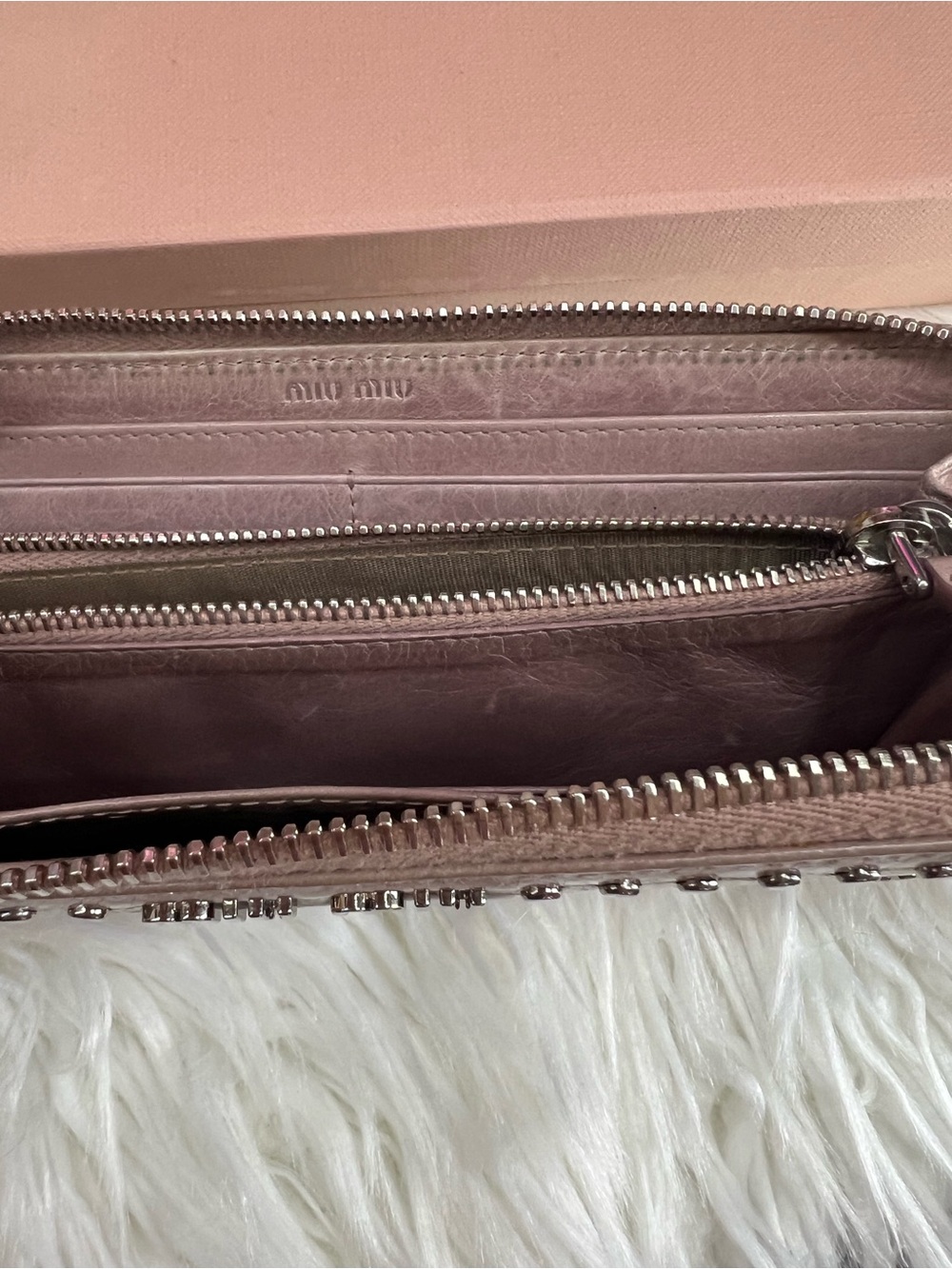 Miu Miu Pink Studded Leather Zip Wallet with Heart Charm - Picture 7 of 9